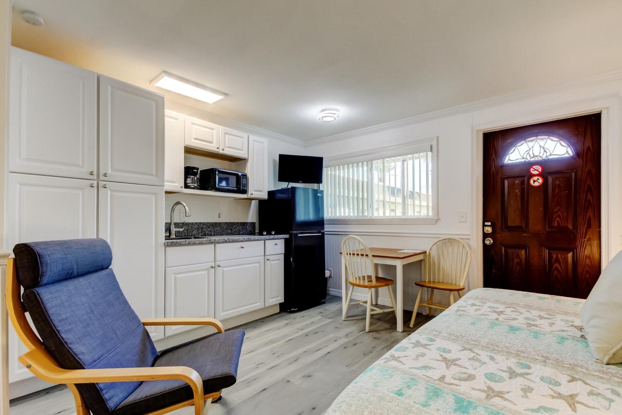 Carousel Suites -Redington Shores Exterior photo