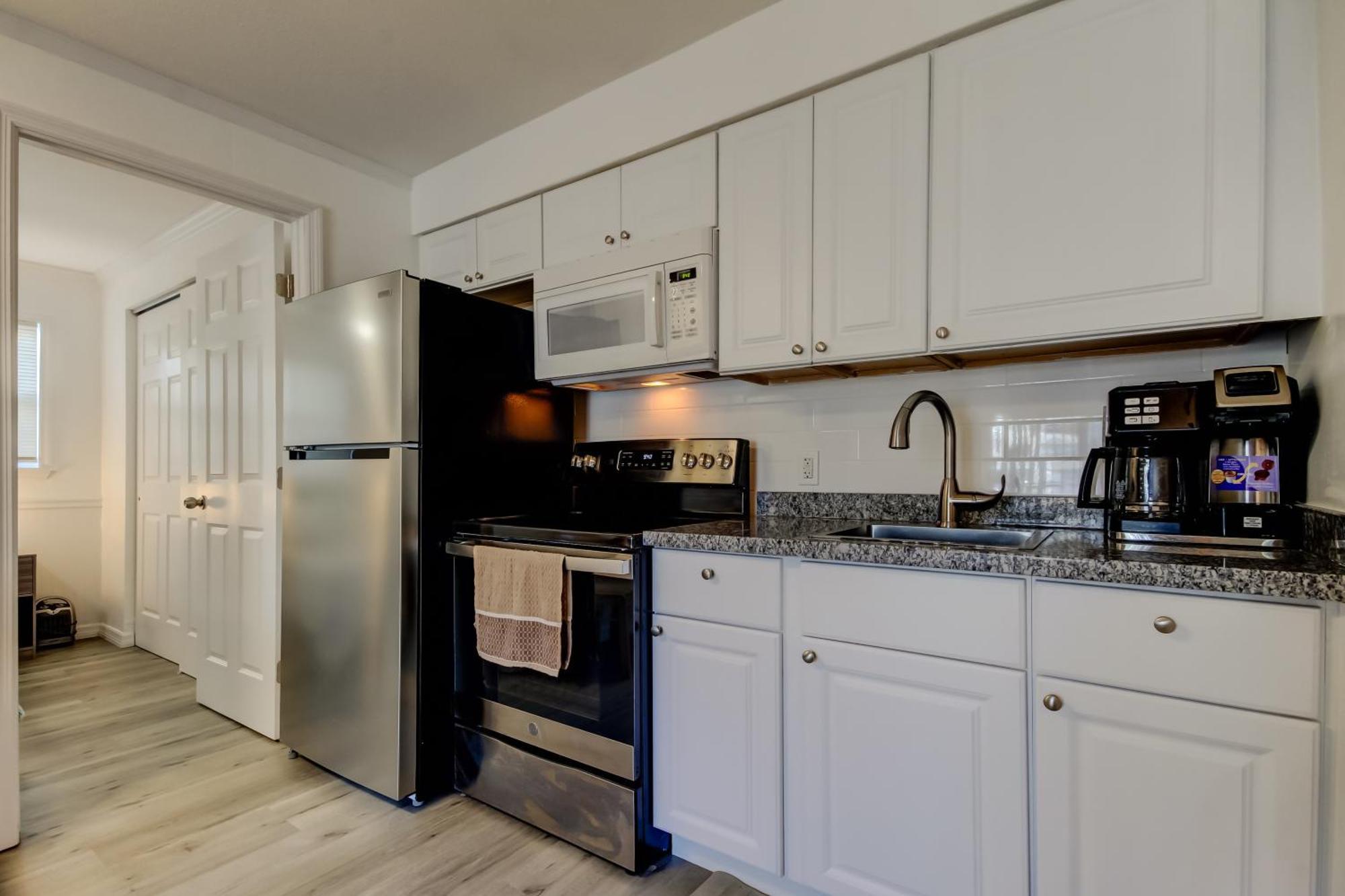 Carousel Suites -Redington Shores Exterior photo