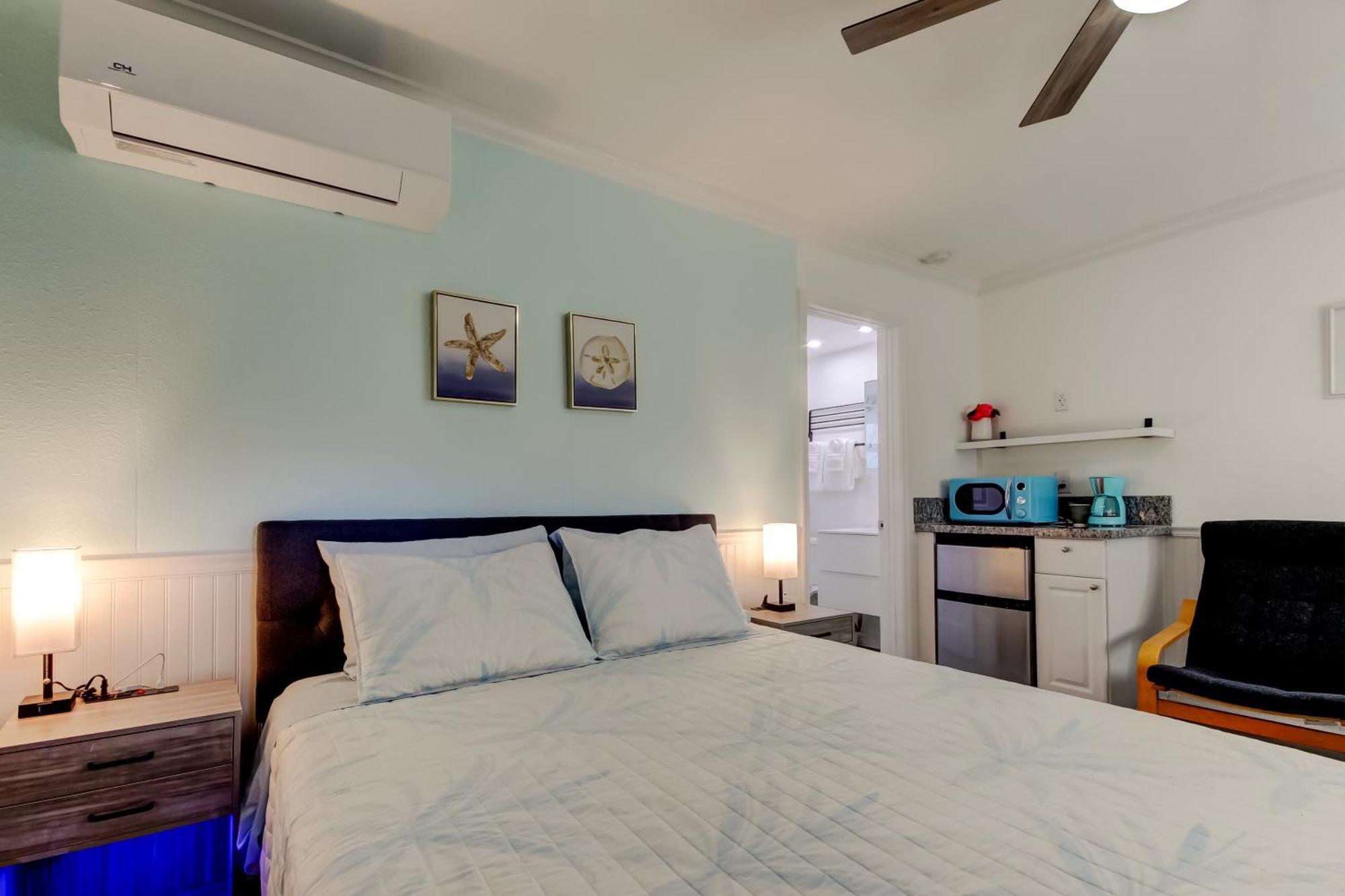Carousel Suites -Redington Shores Exterior photo