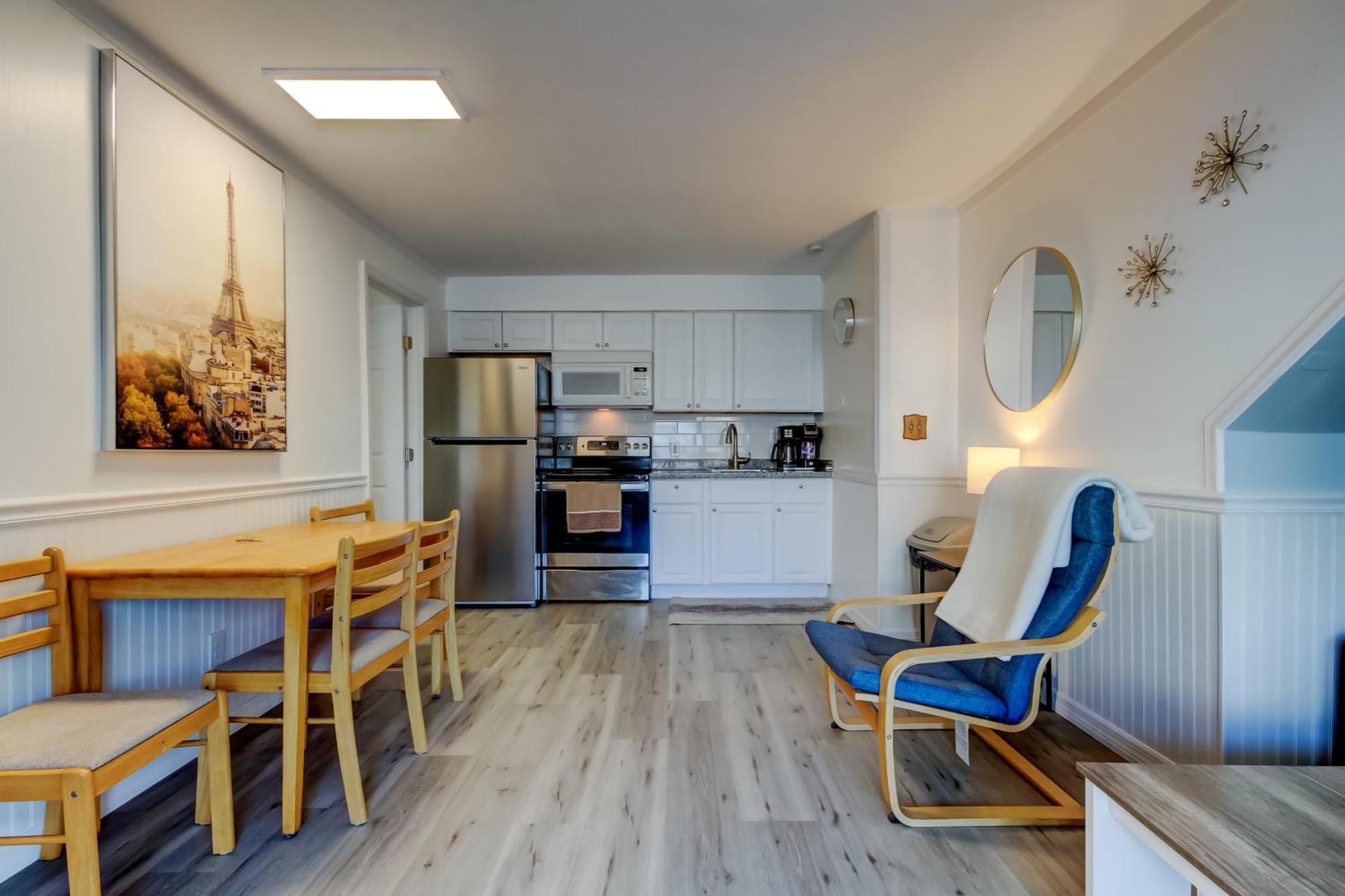 Carousel Suites -Redington Shores Exterior photo